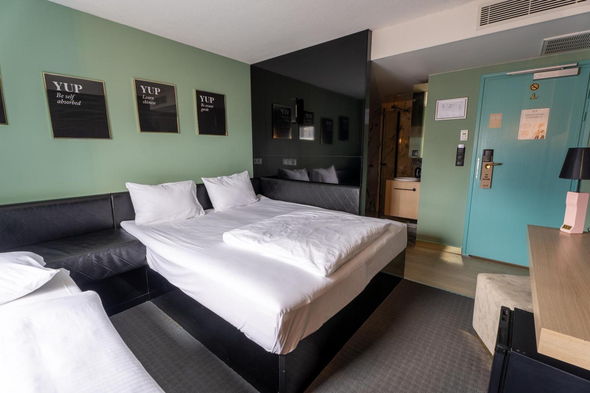 Ibis Styles Hasselt City Centre Exterior photo