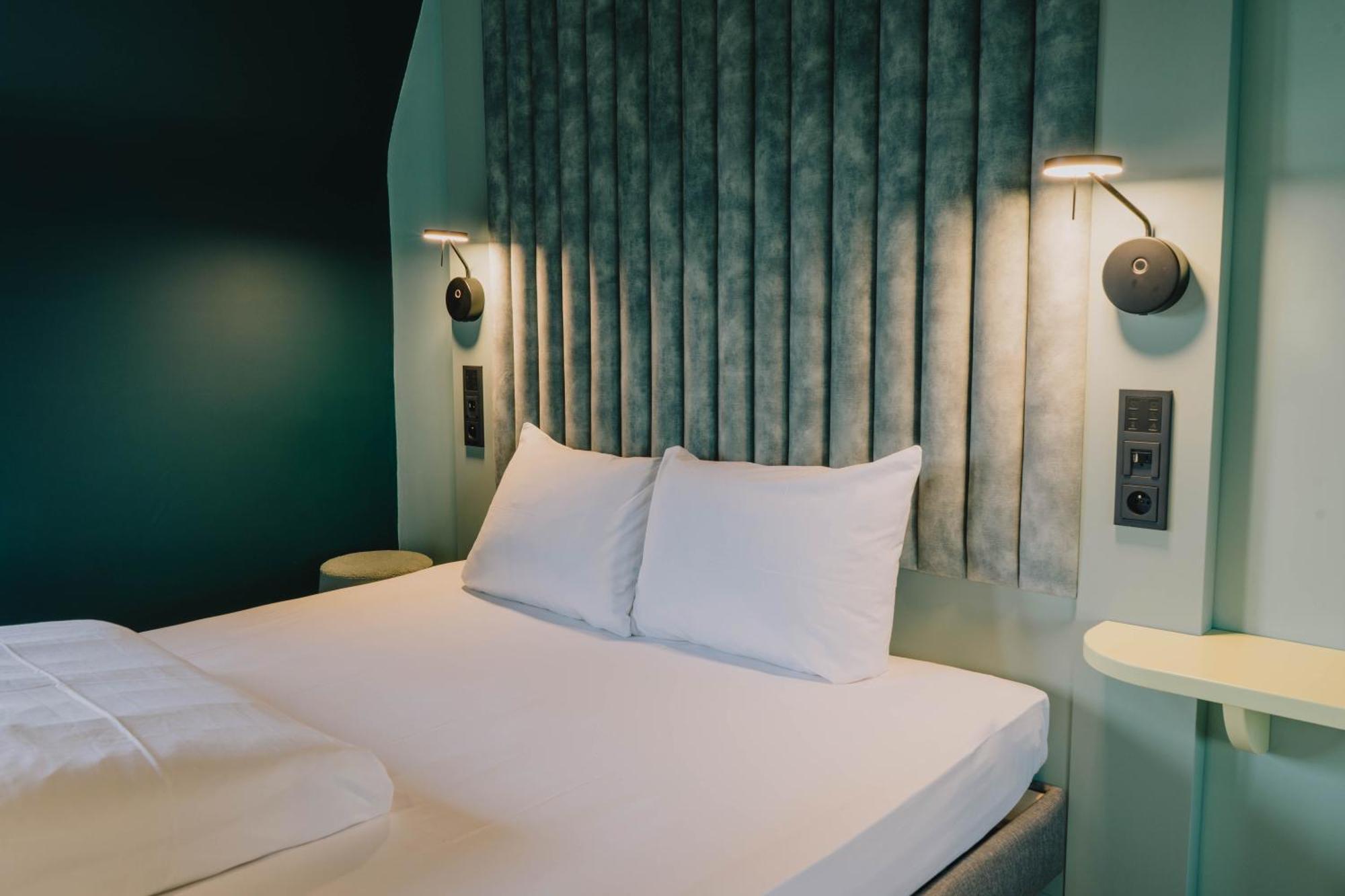 Ibis Styles Hasselt City Centre Exterior photo