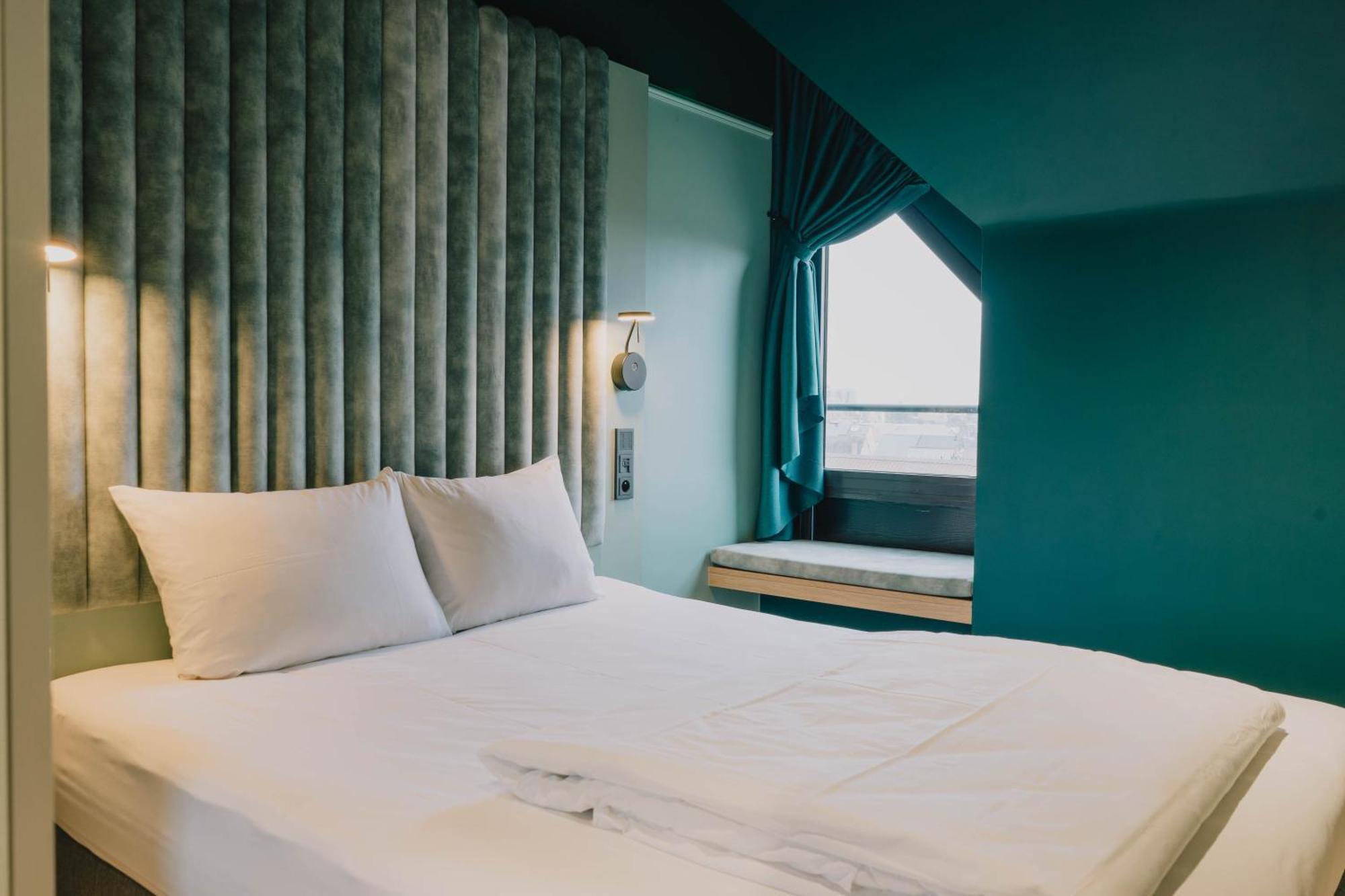 Ibis Styles Hasselt City Centre Exterior photo